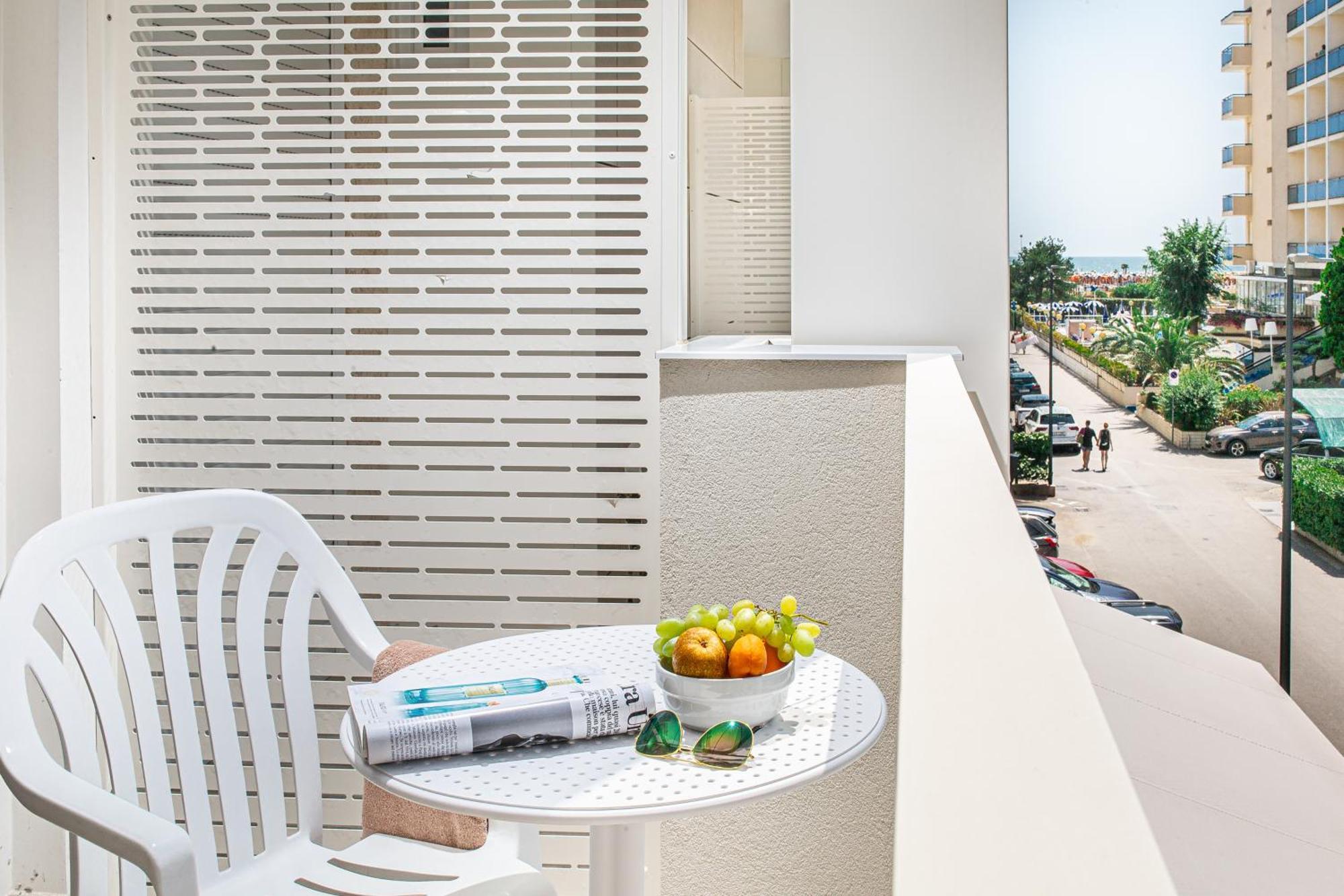 Hotel Danieli Bibione Exterior foto